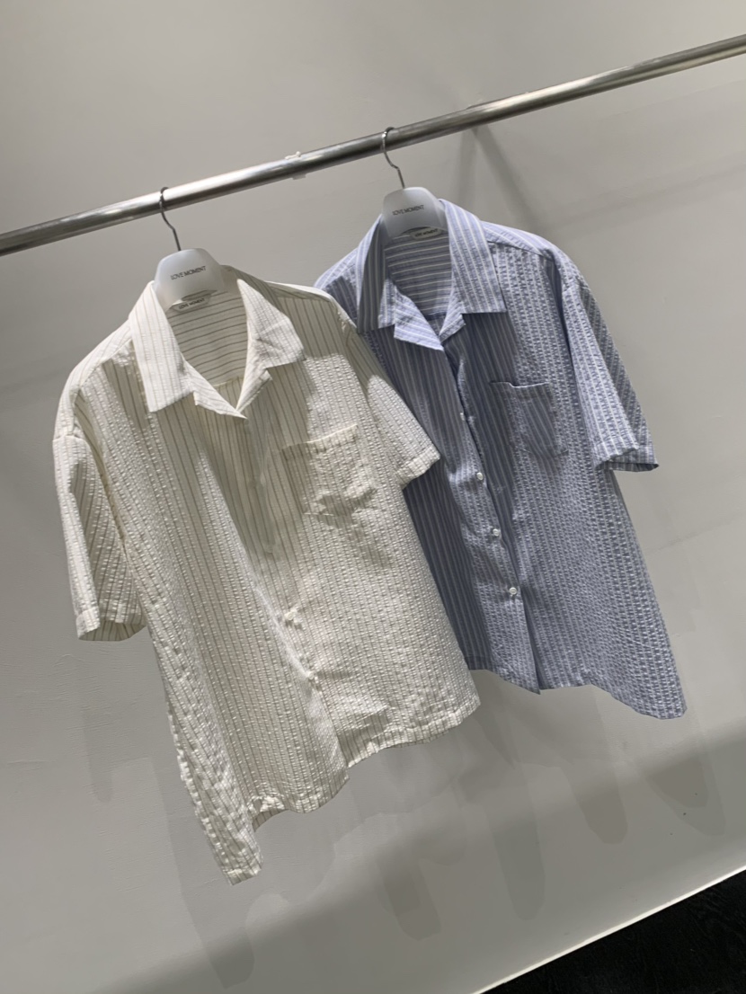 LOVE MOMENT東大門直郵女士新品推薦26春夏襯衫蕾絲衫條紋LOVE MOMENT襯衫/蕾絲衫