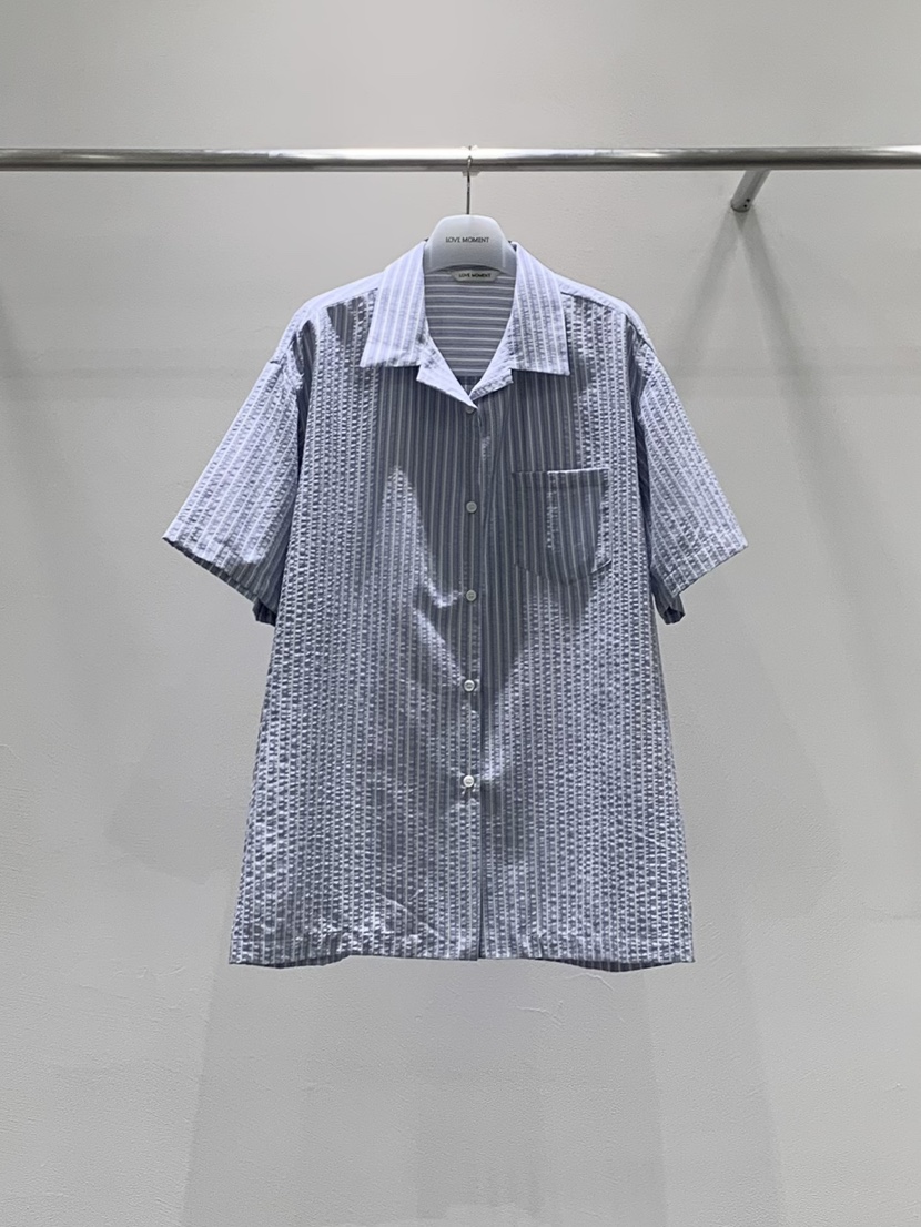 LOVE MOMENT東大門直郵女士新品推薦26春夏襯衫蕾絲衫條紋LOVE MOMENT襯衫/蕾絲衫圖色2