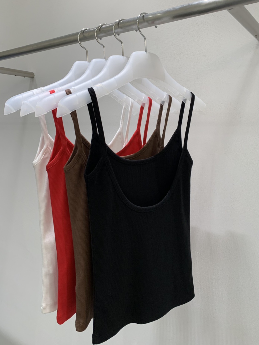 LOVE MOMENT東大門直郵女士新品26春夏人氣職業吊帶背心LOVE MOMENT吊帶/背心