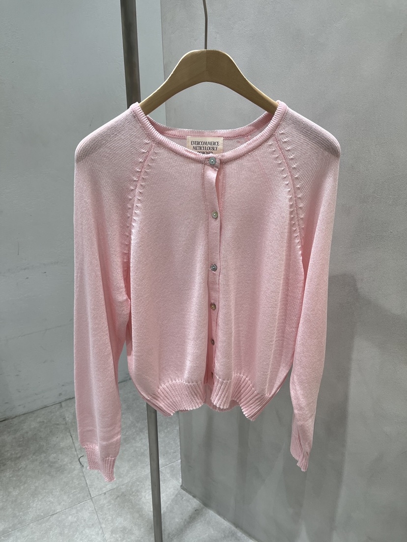 EVERCOMMERCE METICULOUSLY DESIGNED東大門實拍女士新品真品針織衫EVERCOMMERCE METICULOUSLY DESIGNED針織衫圖色2