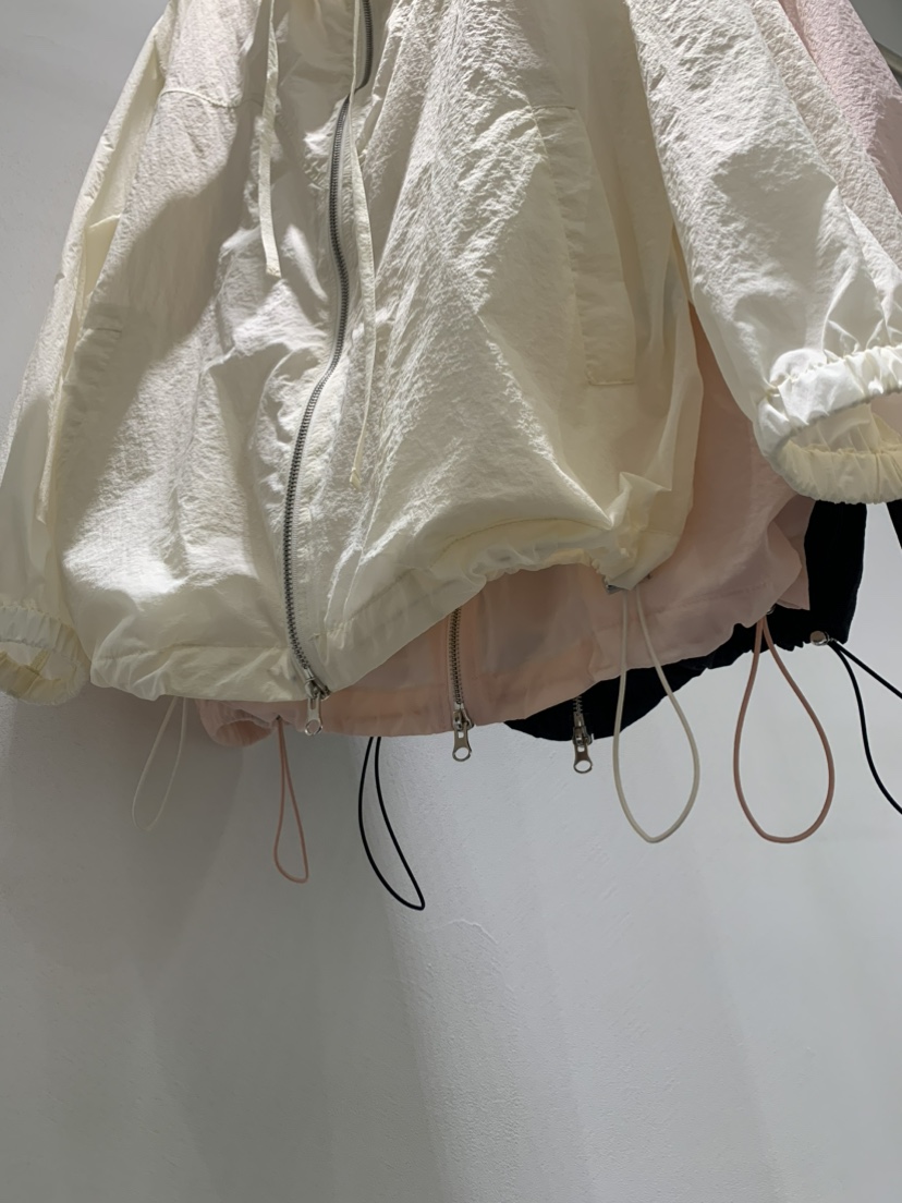 LOVE MOMENT東大門直郵女士新款職業熱賣時尚人氣真品夾克LOVE MOMENT夾克