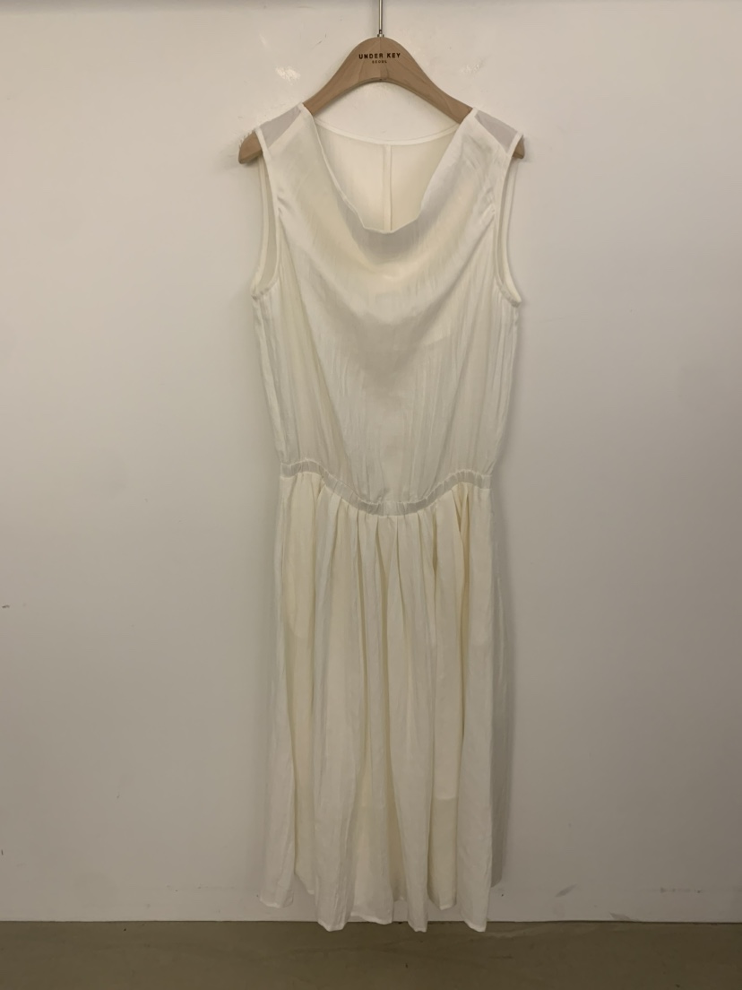 UNDER KEY韓國直郵女裝新品熱賣休閑人氣時尚連衣裙含腰帶UNDER KEY連衣裙圖色1