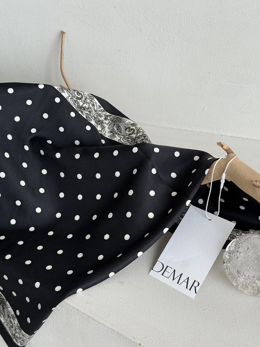 DEMAR韓國直郵女士新品人氣推薦26春夏職業圍巾披肩圍巾圓點DEMAR圍巾/披肩