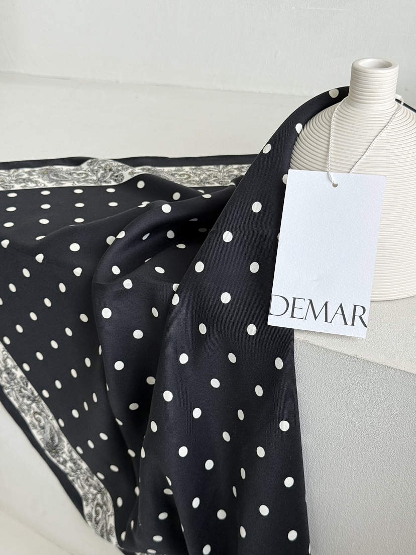 DEMAR韓國直郵女士新品人氣推薦26春夏職業圍巾披肩圍巾圓點DEMAR圍巾/披肩