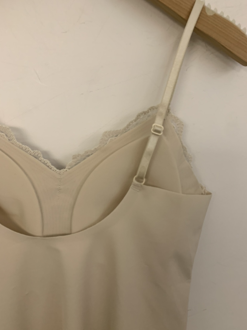 UNDER KEY韓國直郵女裝新款時尚26春夏人氣吊帶背心蕾絲UNDER KEY吊帶/背心