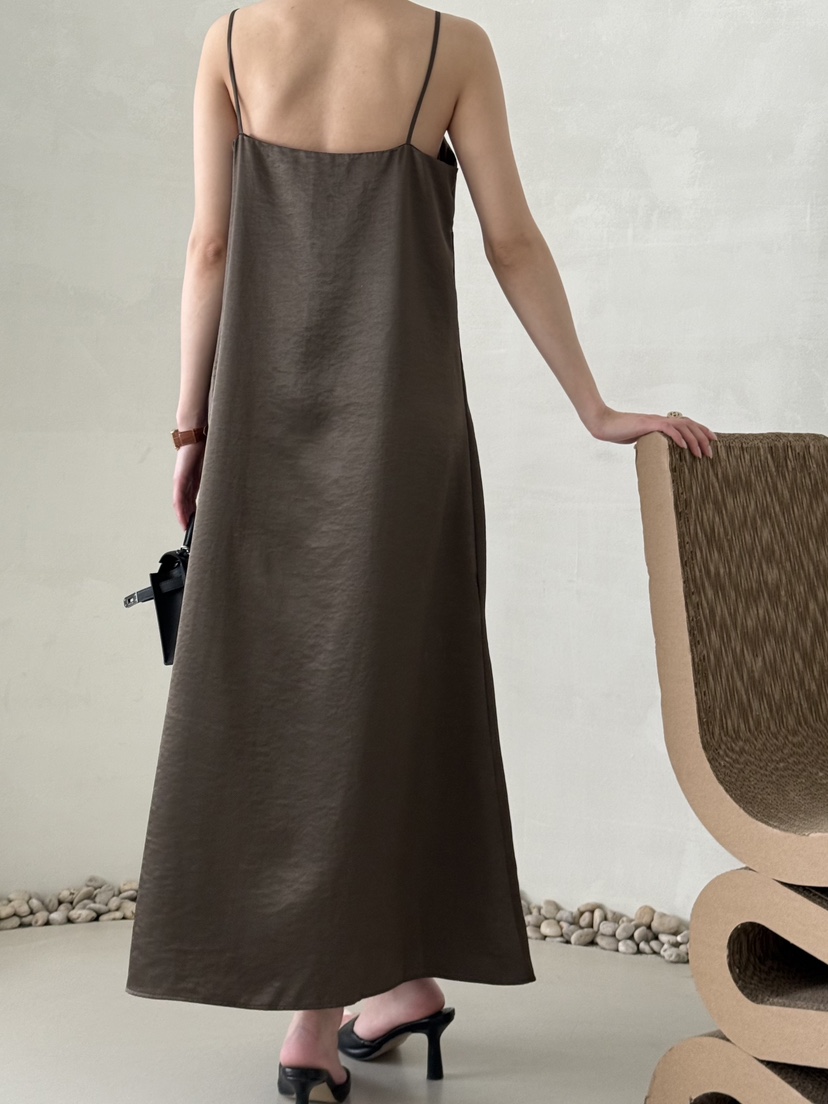 DEMAR韓國直郵實拍女裝新款休閑26春夏人氣推薦連衣裙緞面DEMAR連衣裙