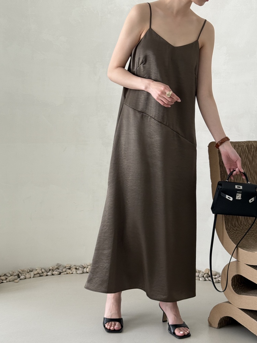 DEMAR韓國直郵實拍女裝新款休閑26春夏人氣推薦連衣裙緞面DEMAR連衣裙