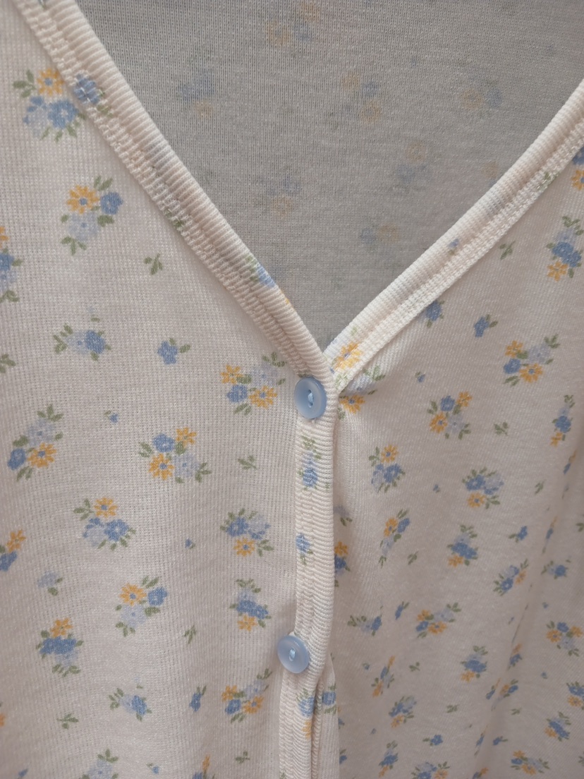 BLOWING韓國東大門直郵女裝新款時尚推薦職業26春夏T恤開衫BLOWINGT恤