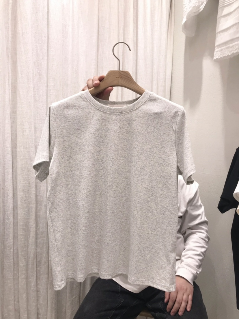 AHOY韓國直郵實拍女裝新品人氣推薦休閑26春夏熱賣職業T恤AHOYT恤圖色3