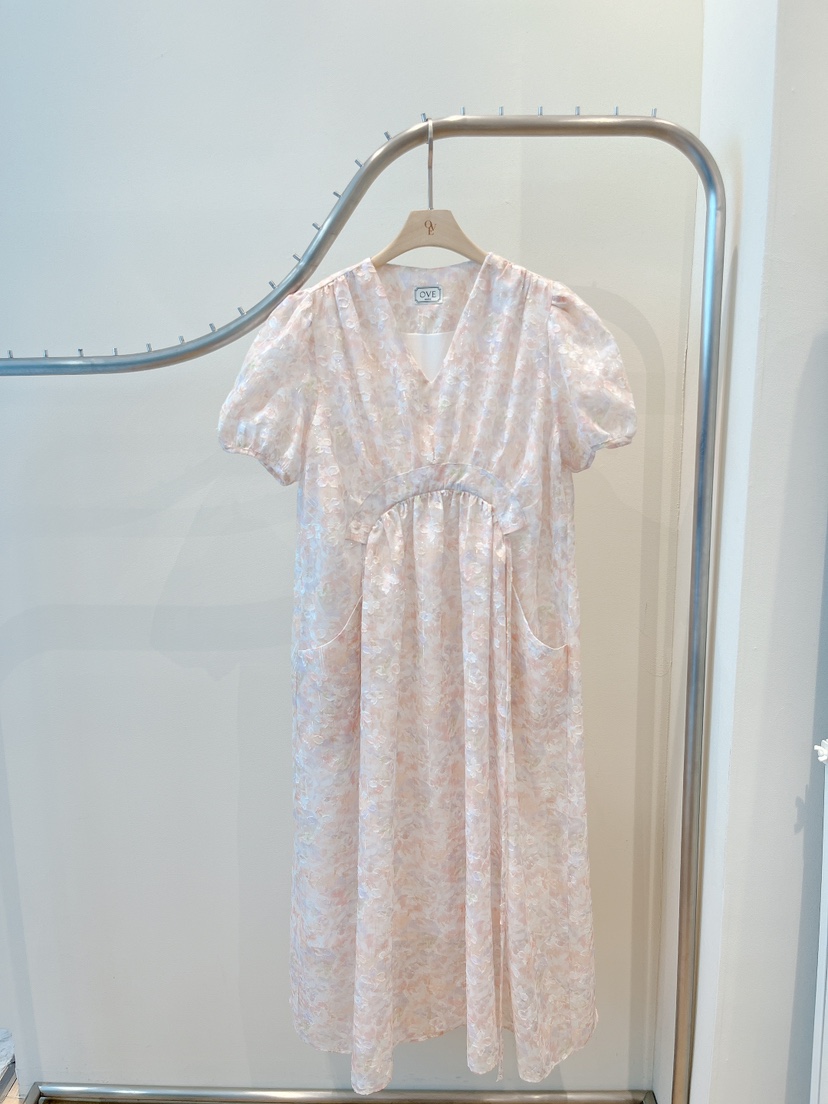 OVE韓國直郵女士新款人氣時尚推薦熱賣職業26春夏休閑連衣裙OVE連衣裙圖色2