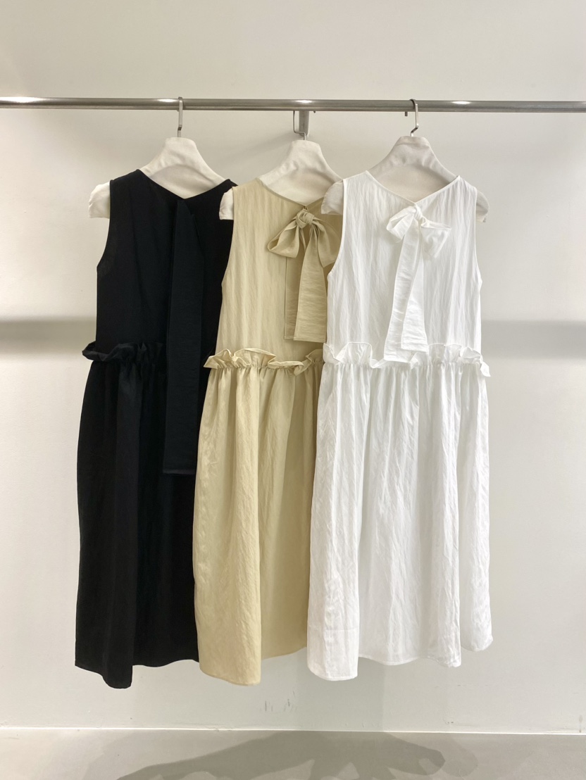 1968韓國代購女裝新品26春夏職業人氣時尚休閑連衣裙荷葉邊1968/YEOUYA連衣裙