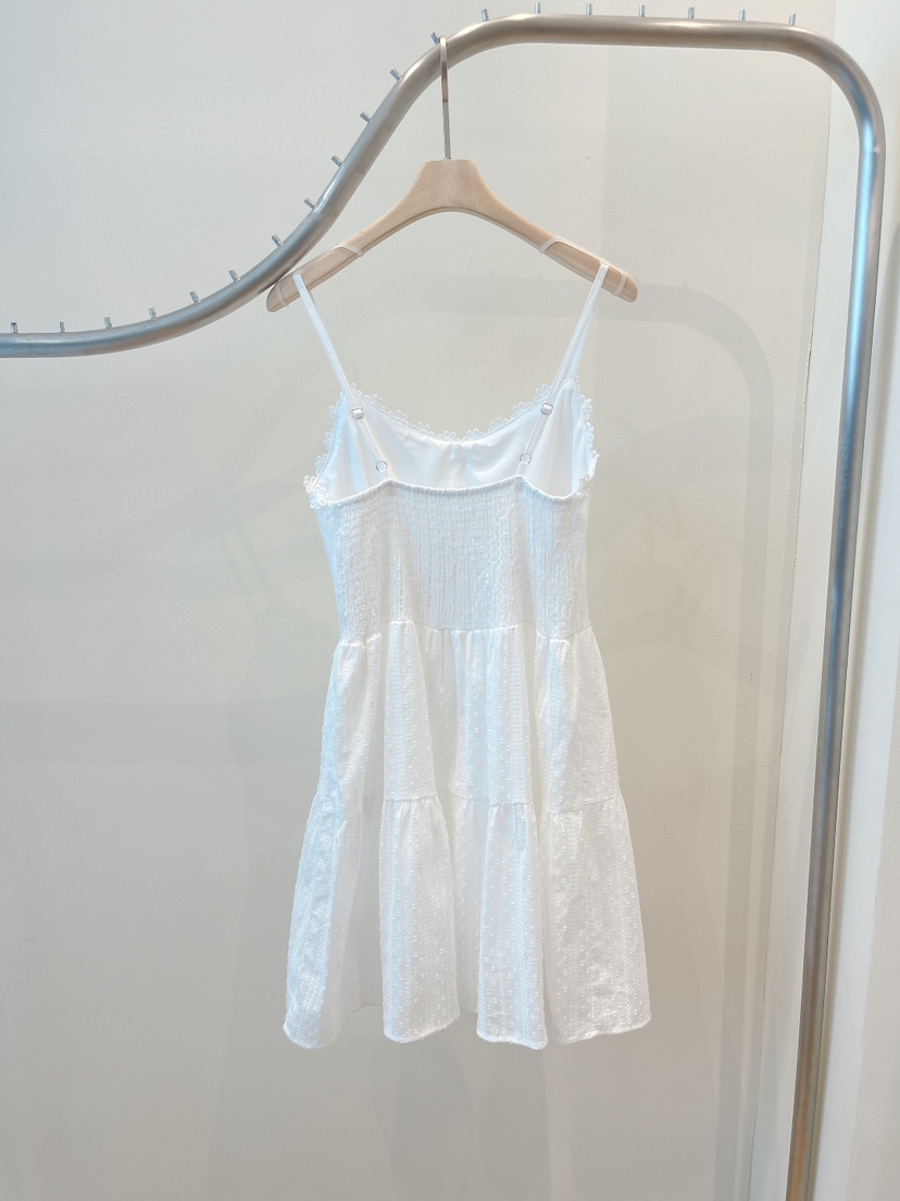 OVE韓國直郵實拍女裝新款休閑推薦26春夏熱賣職業人氣連衣裙OVE連衣裙