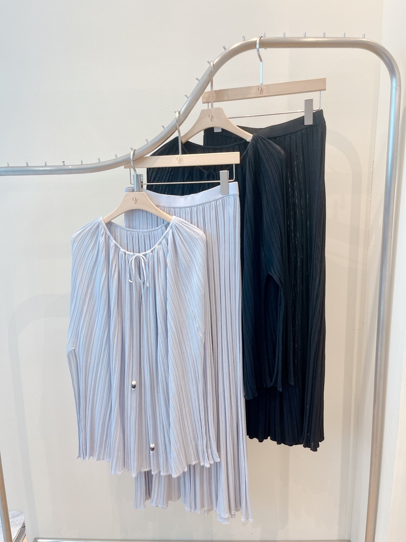 OVE韓國東大門直郵女裝新款職業人氣26春夏推薦套裝套裝褶裥OVE套裝