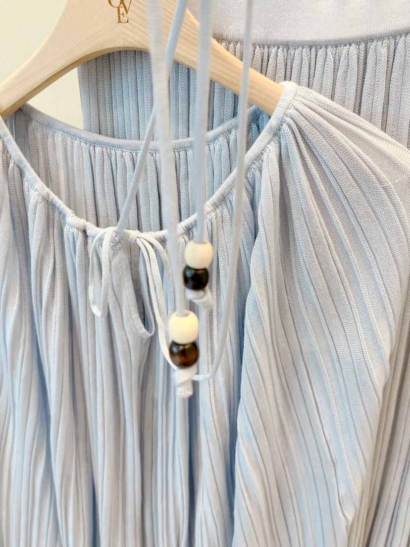 OVE韓國東大門直郵女裝新款職業人氣26春夏推薦套裝套裝褶裥OVE套裝