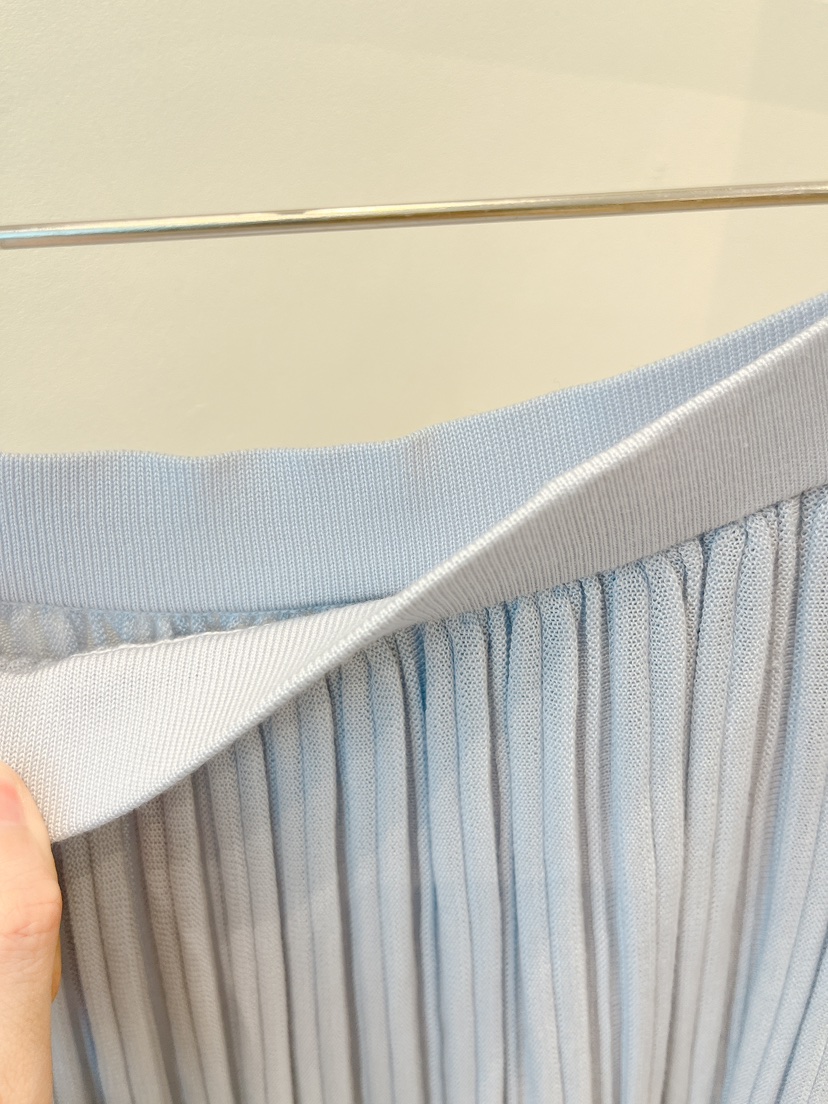 OVE韓國東大門直郵女裝新款職業人氣26春夏推薦套裝套裝褶裥OVE套裝