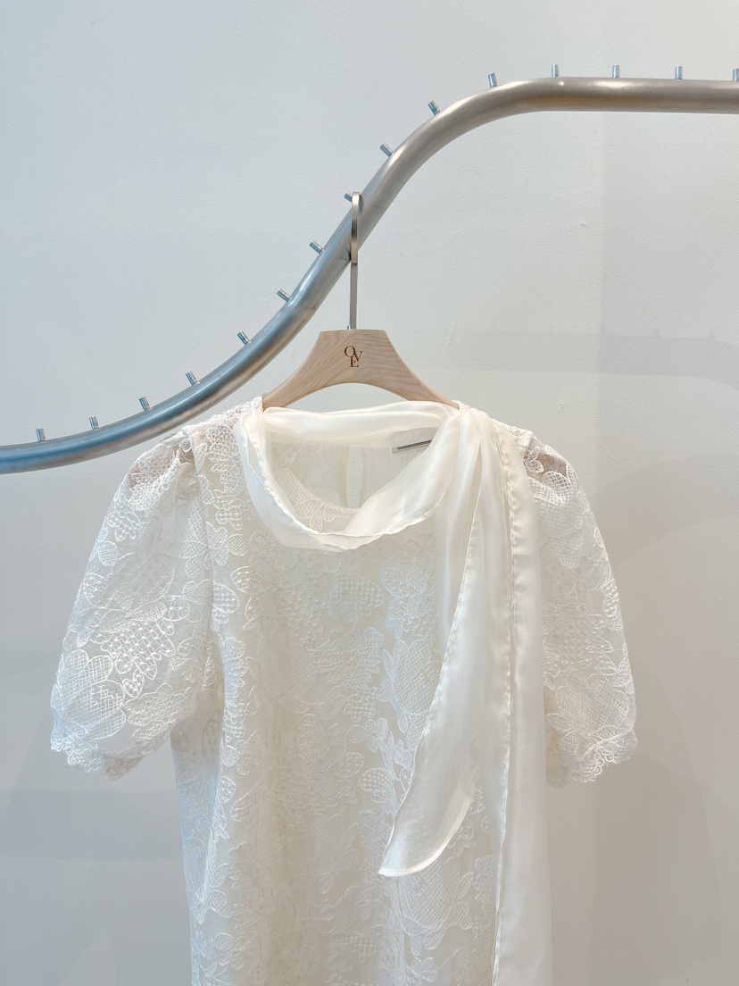 OVE韓國直郵實拍女裝新款26春夏熱賣休閑襯衫蕾絲衫含圍巾OVE襯衫/蕾絲衫