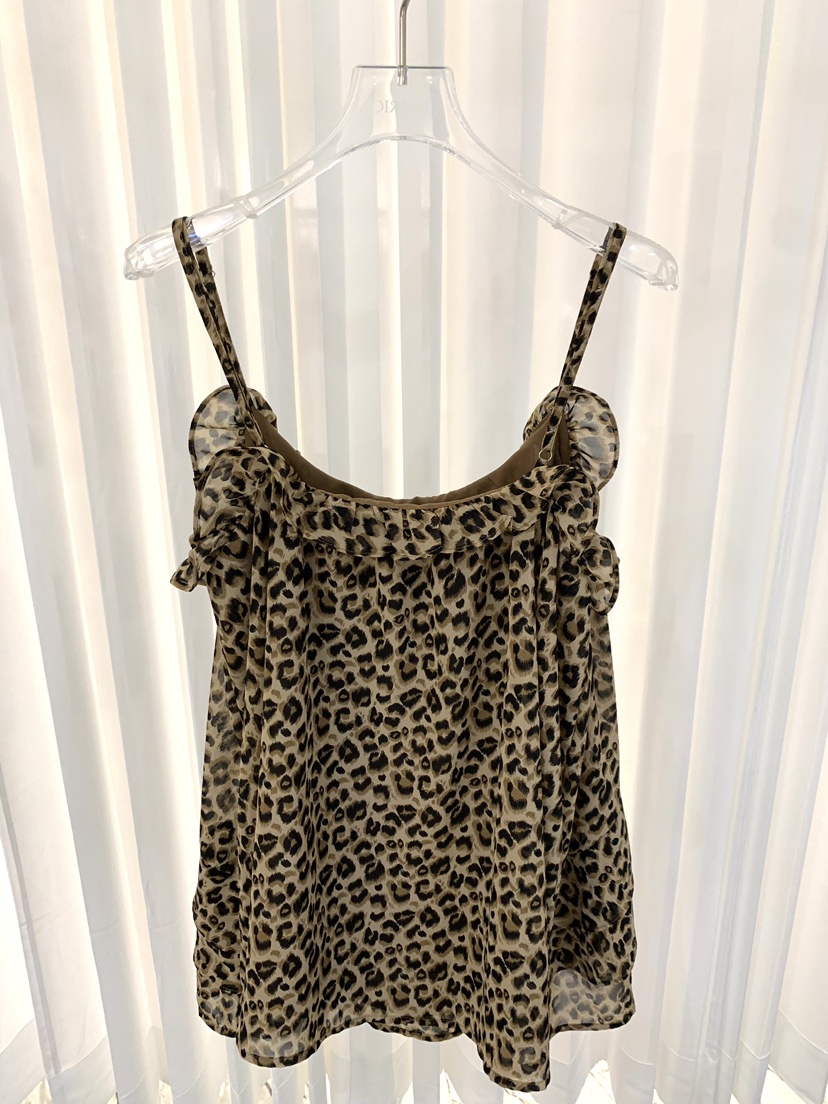 FABRIC韓國東大門代購女裝新品熱賣時尚吊帶背心豹紋圍巾FABRIC吊帶/背心