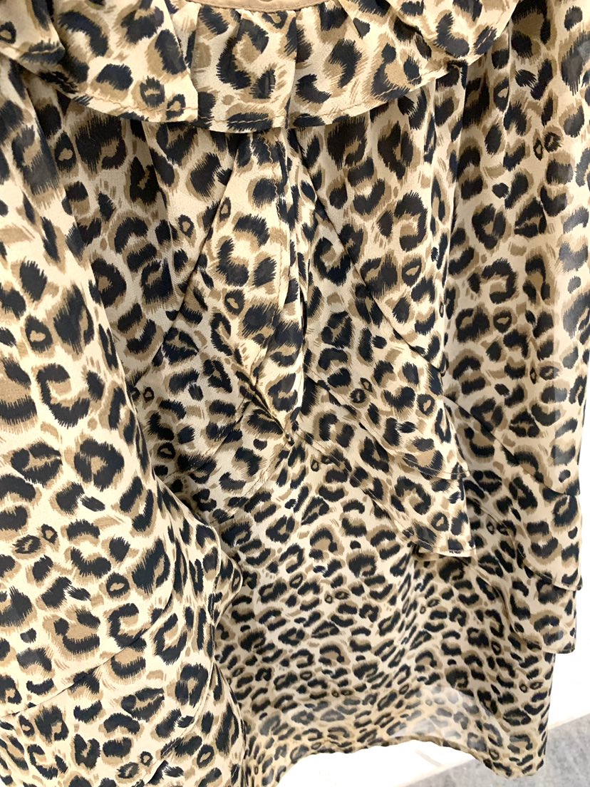 FABRIC韓國東大門代購女裝新品熱賣時尚吊帶背心豹紋圍巾FABRIC吊帶/背心