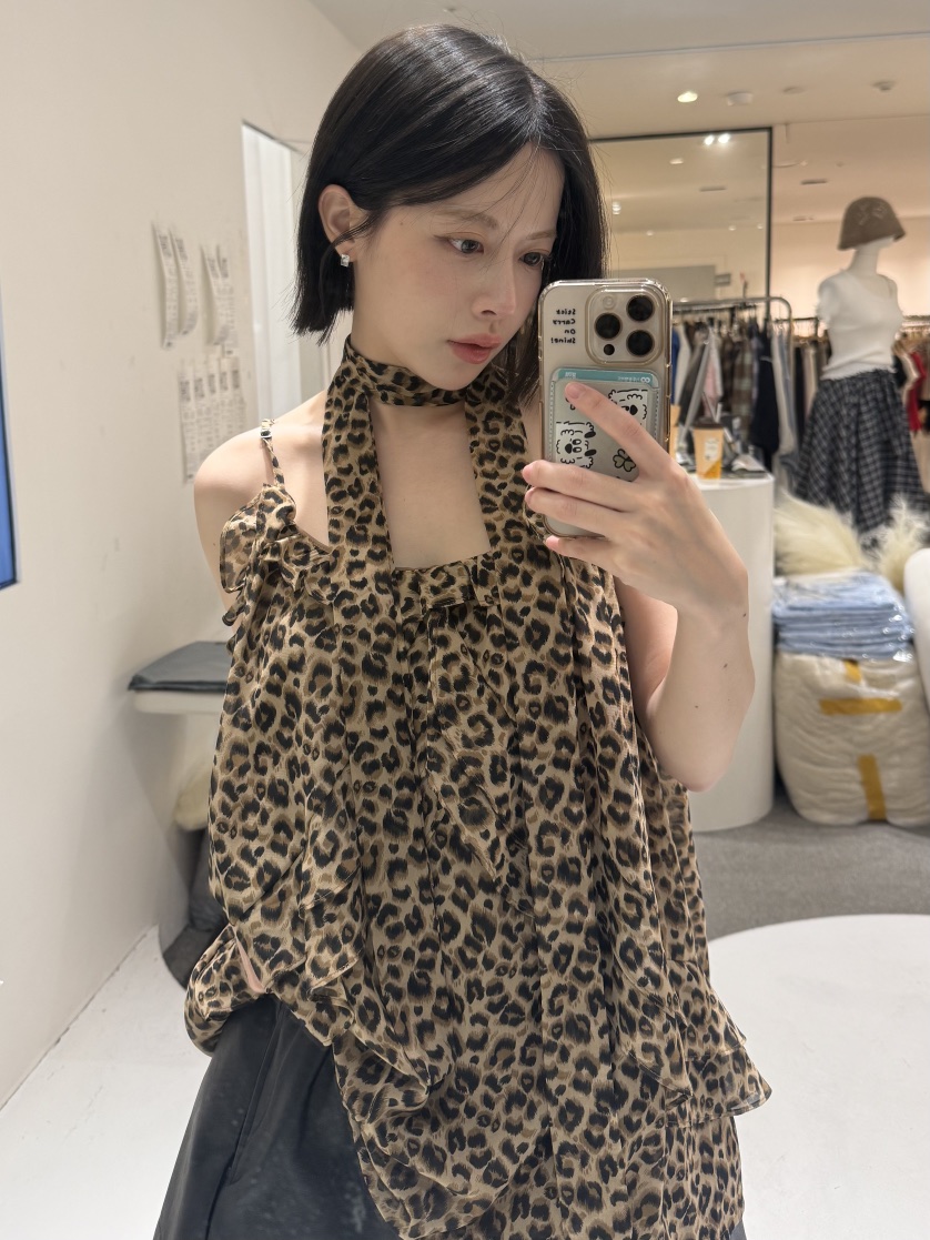 FABRIC韓國東大門代購女裝新品熱賣時尚吊帶背心豹紋圍巾FABRIC吊帶/背心
