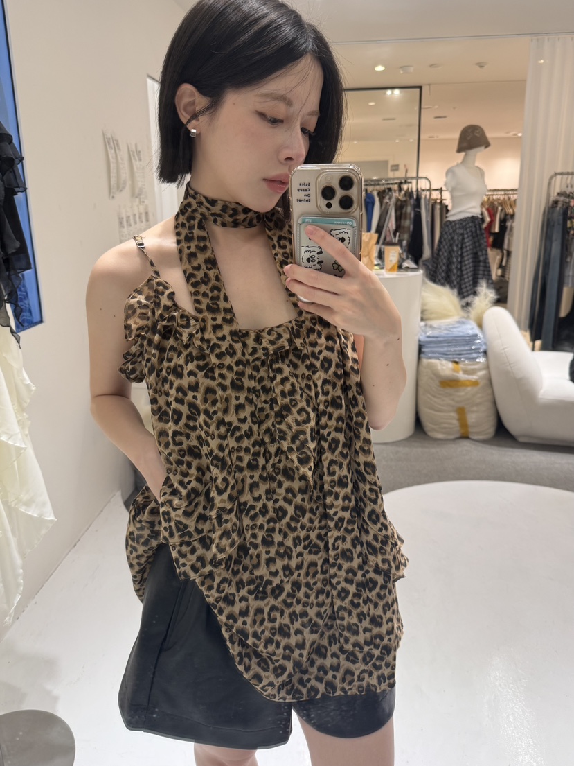 FABRIC韓國東大門代購女裝新品熱賣時尚吊帶背心豹紋圍巾FABRIC吊帶/背心