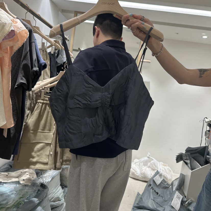 CONNAUGHT/DAILYJUD韓國東大門直郵女裝新款休閑吊帶背心CONNAUGHT/DAILYJUD吊帶/背心圖色2