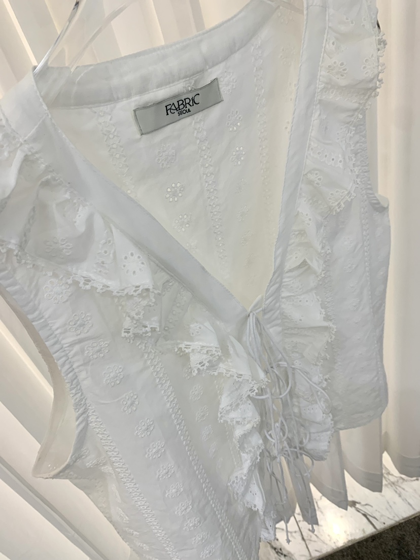 FABRIC韓國東大門直郵女裝新款熱賣人氣26春夏襯衫蕾絲衫FABRIC襯衫/蕾絲衫