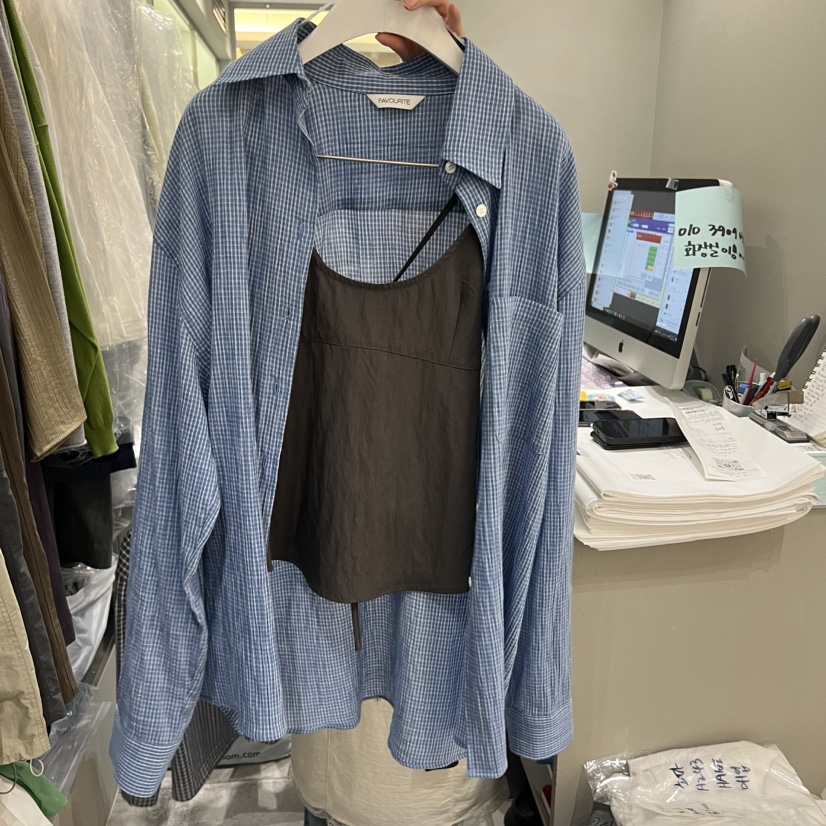 FAVE/FAVOURITE韓國東大門直郵女裝新款熱賣襯衫蕾絲衫不含內搭FAVE/FAVOURITE襯衫/蕾絲衫圖色2