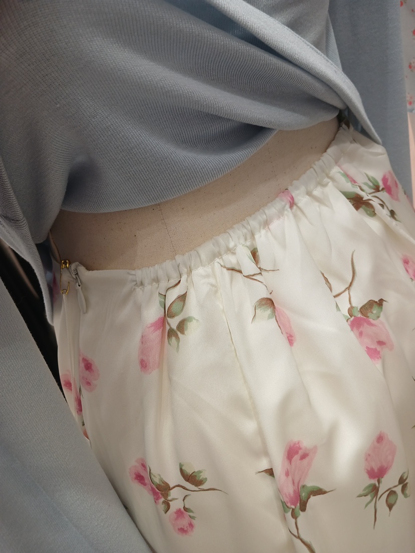 BLOWING韓國東大門直郵女士新款26春夏職業人氣半身裙中短裙BLOWING半身裙/中短裙