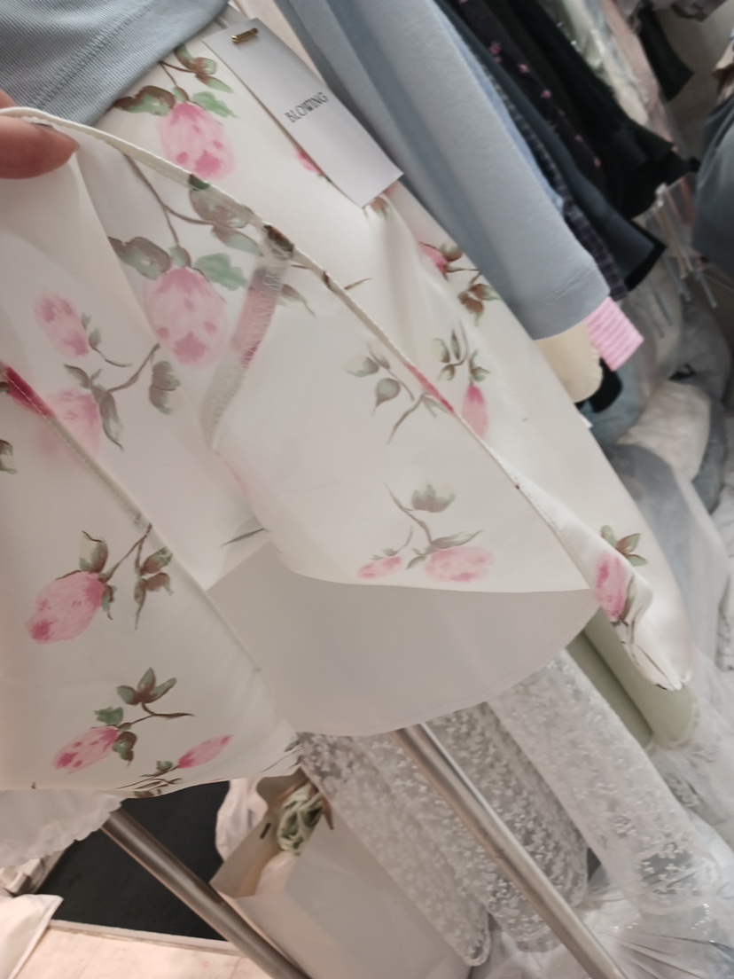 BLOWING韓國東大門直郵女士新款26春夏職業人氣半身裙中短裙BLOWING半身裙/中短裙