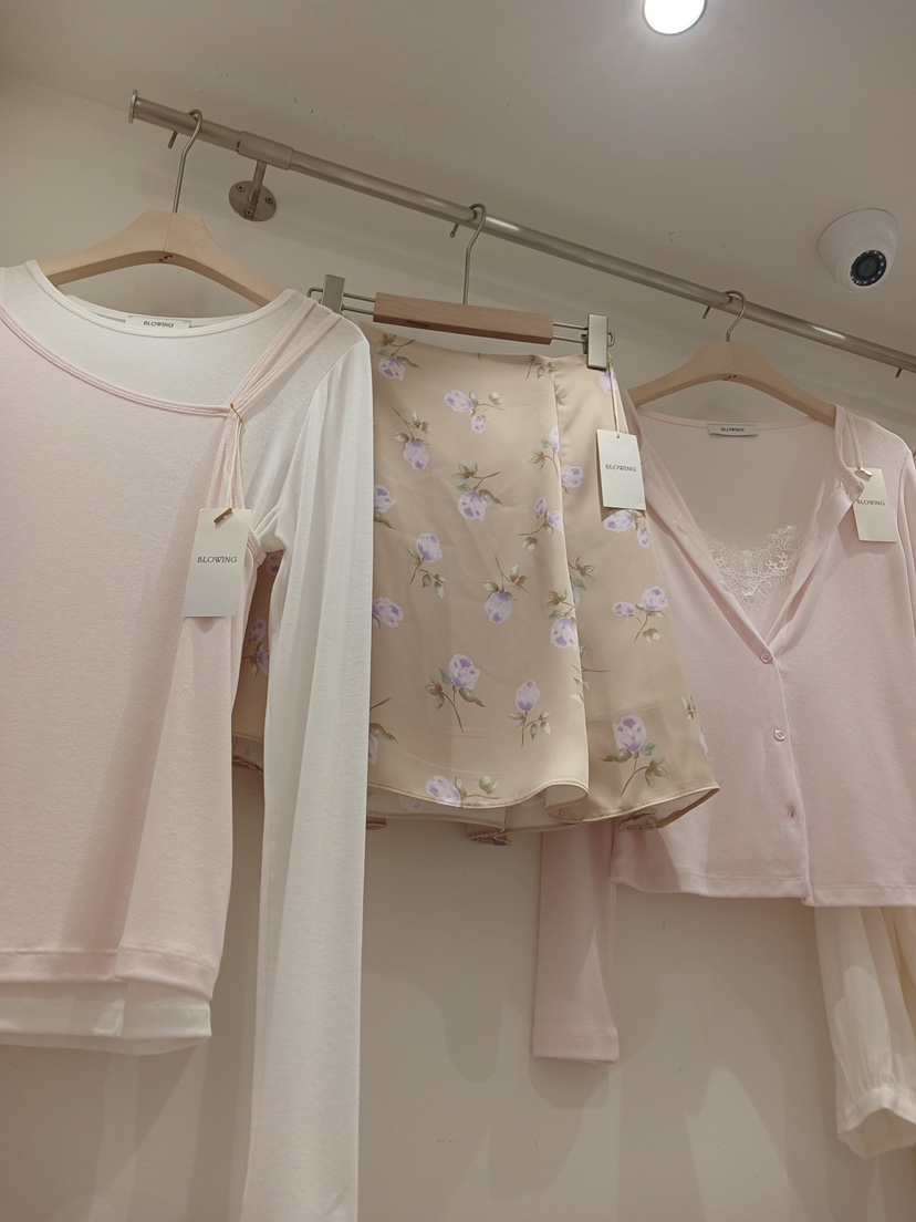 BLOWING韓國東大門直郵女士新款26春夏職業人氣半身裙中短裙BLOWING半身裙/中短裙