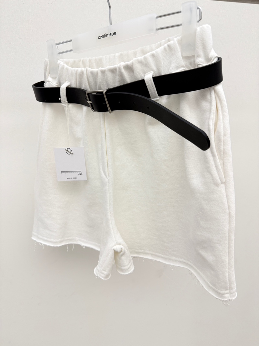 CM韓國代購女裝新品時尚熱賣休閑職業人氣26春夏短褲不含腰帶CM_centimeter短褲圖色1