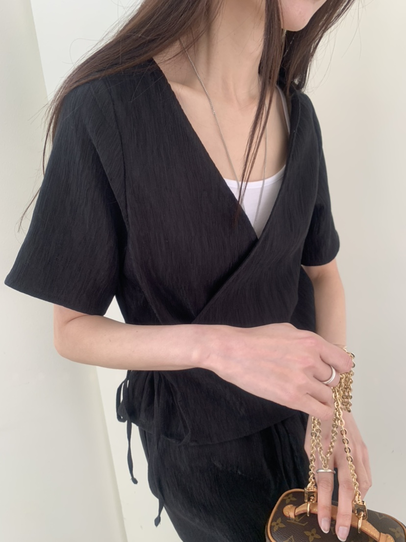 LE AVE韓國代購女裝新品時尚休閑26春夏熱賣推薦職業T恤LE AVET恤