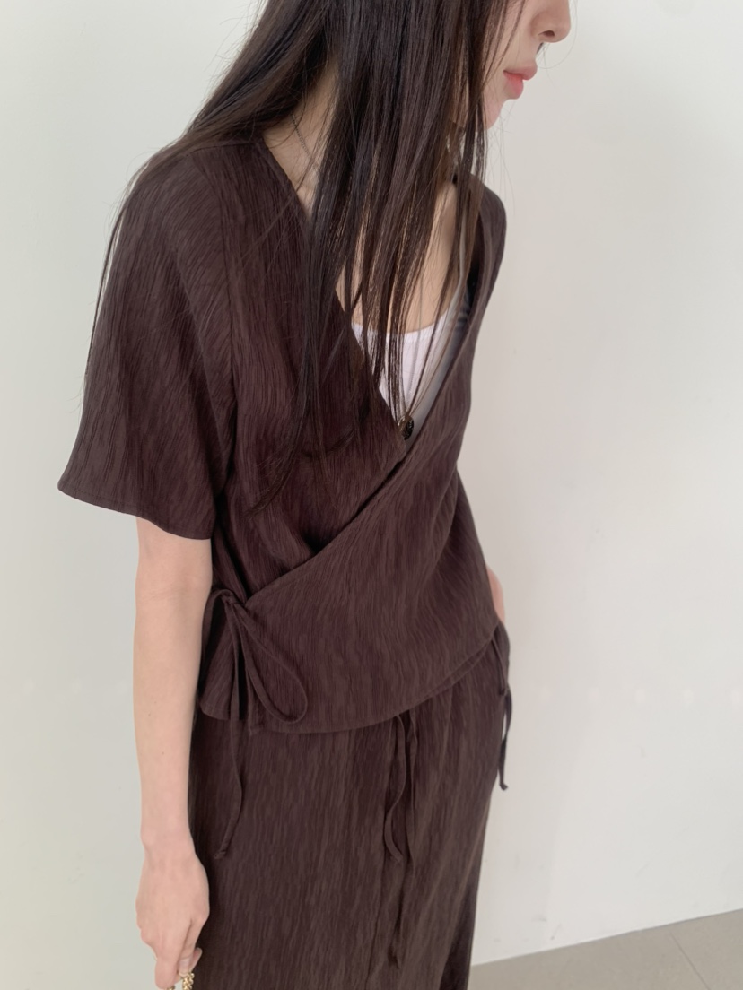 LE AVE韓國代購女裝新品時尚休閑26春夏熱賣推薦職業T恤LE AVET恤