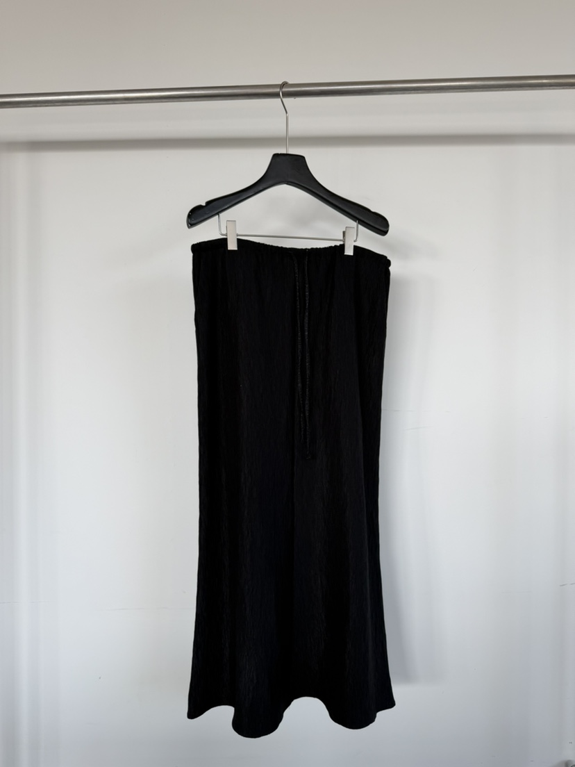 LE AVE韓國東大門代購女士新款熱賣時尚26春夏人氣推薦長裙LE AVE長裙