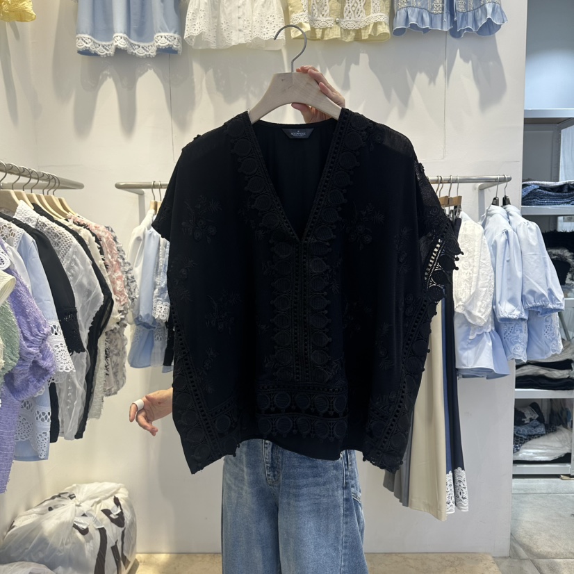 LADYBUG/ADORABLE韓國代購女裝新品休閑時尚26春夏襯衫蕾絲衫ADORABLE/LADYBUG襯衫/蕾絲衫圖色2