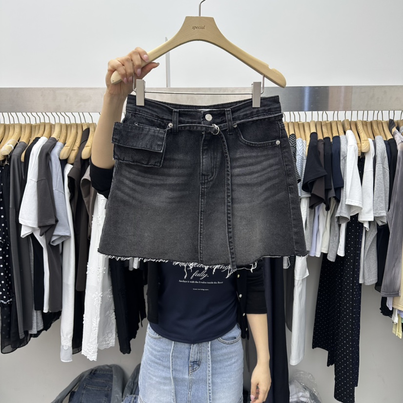 SPECIAL韓國直郵女士新品休閑推薦26春夏人氣熱賣短裙含腰包SPECIAL短裙圖色2