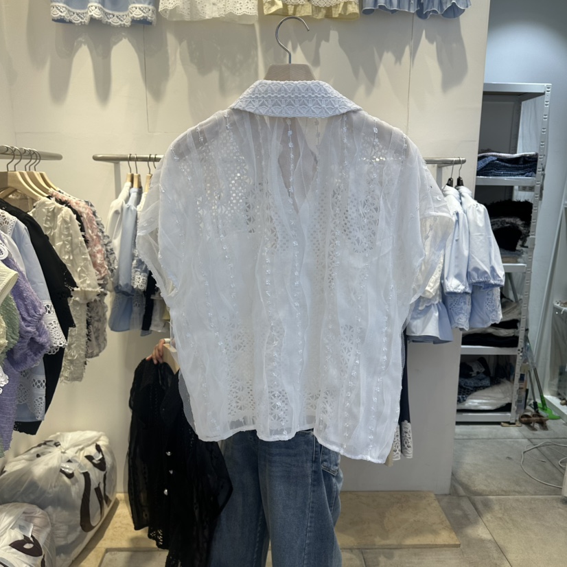 LADYBUG/ADORABLE韓國東大門直郵女裝新款職業襯衫蕾絲衫絨ADORABLE/LADYBUG襯衫/蕾絲衫