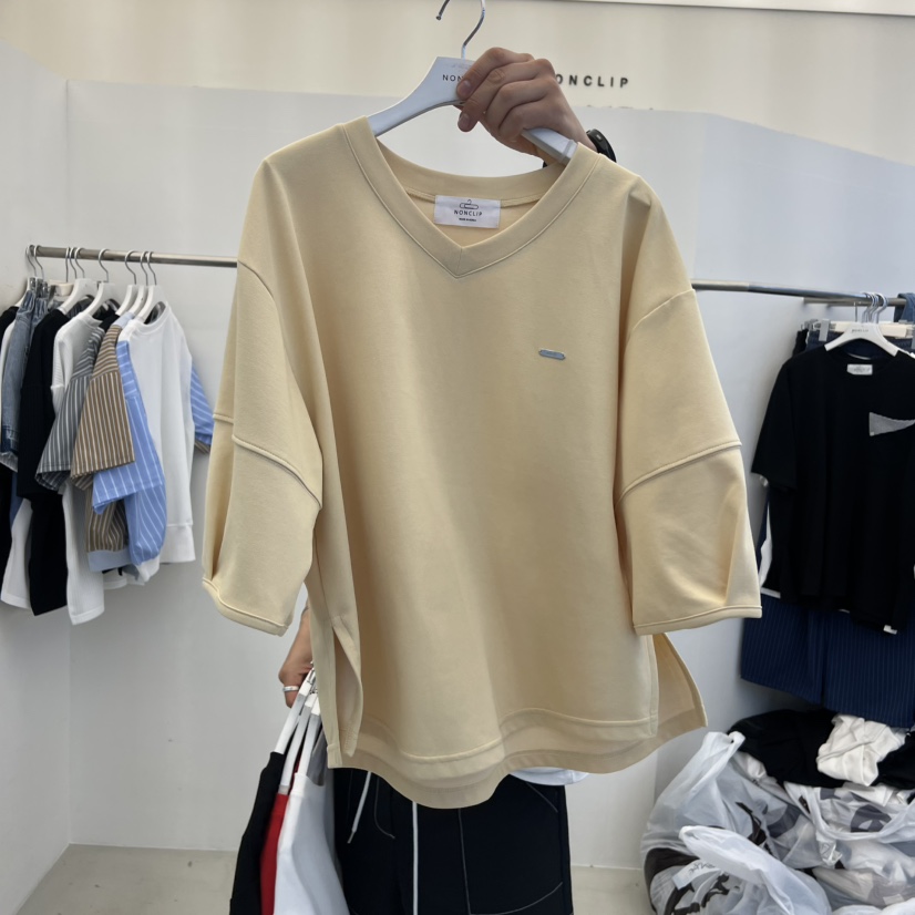 NON CLIP韓國直郵女裝新品人氣熱賣26春夏推薦時尚T恤V領NON CLIPT恤圖色1