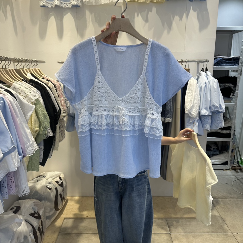 LADYBUG/ADORABLE韓國東大門直郵女裝新品熱賣襯衫蕾絲衫假兩件ADORABLE/LADYBUG襯衫/蕾絲衫圖色3