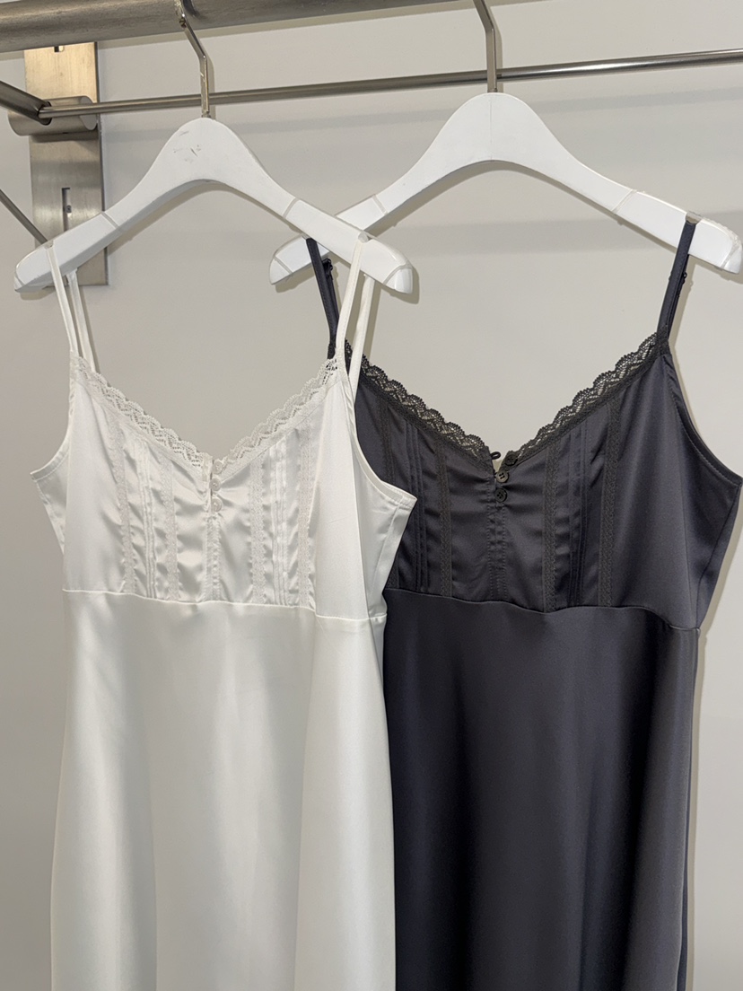 VIVE韓國東大門直郵女裝新款時尚推薦職業人氣熱賣連衣裙VIVE連衣裙