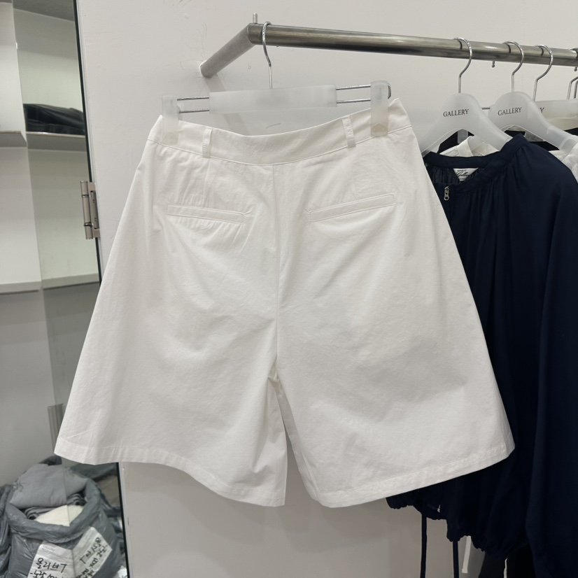 GALLERY-P韓國直郵實拍女裝新品時尚熱賣職業推薦26春夏短褲GALLERY-P短褲