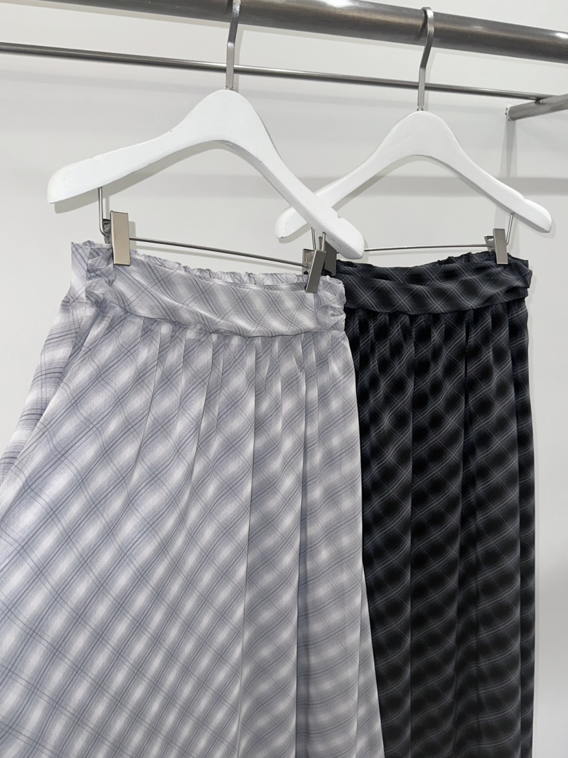 VIVE韓國代購女裝新款休閑推薦人氣時尚26春夏職業熱賣長裙VIVE長裙