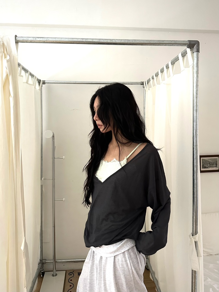 AWESOMESAUCE韓國代購女士新款時尚推薦熱賣人氣26春夏長袖T恤AWESOME SAUCE長袖T恤