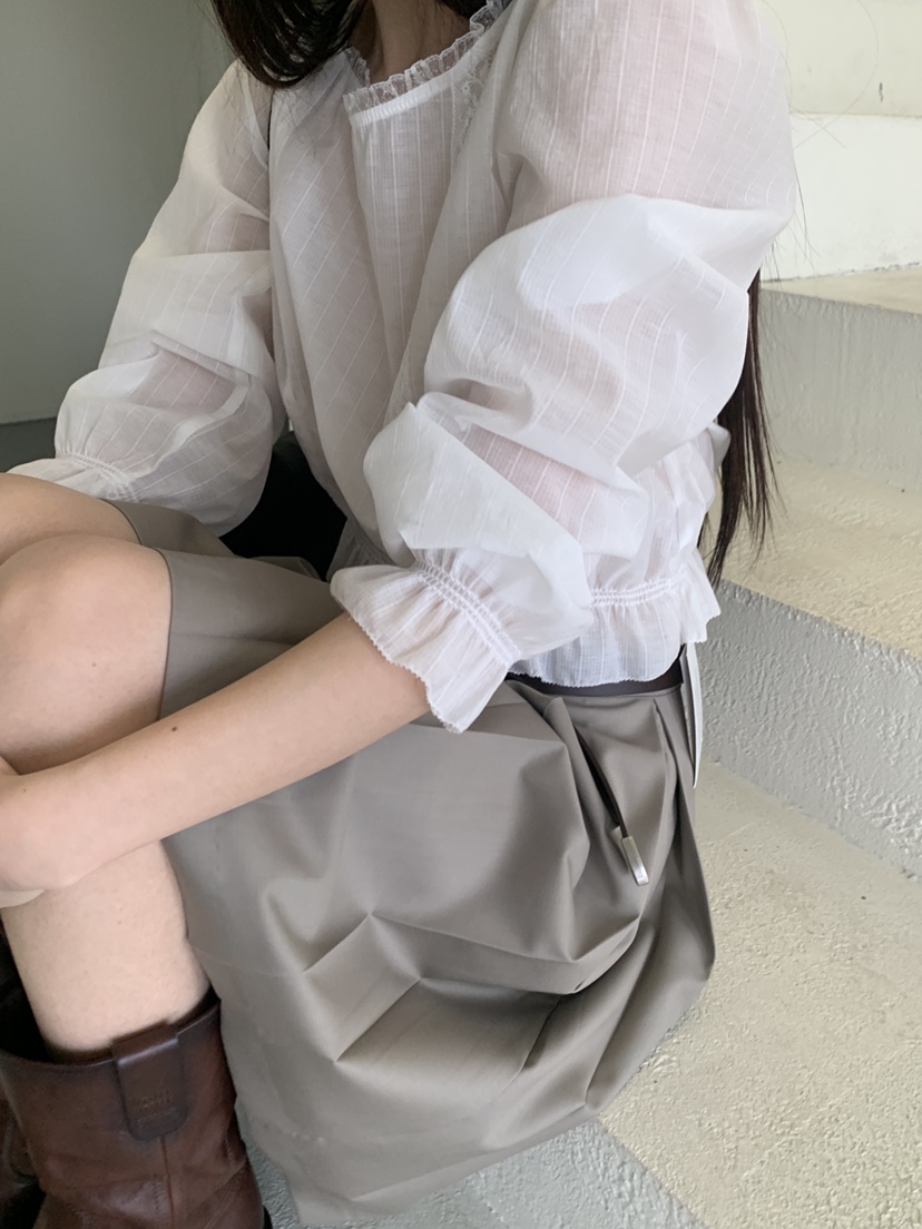 LOGARDEN韓國直郵女裝新品人氣職業熱賣時尚推薦襯衫蕾絲衫LO GARDEN襯衫/蕾絲衫