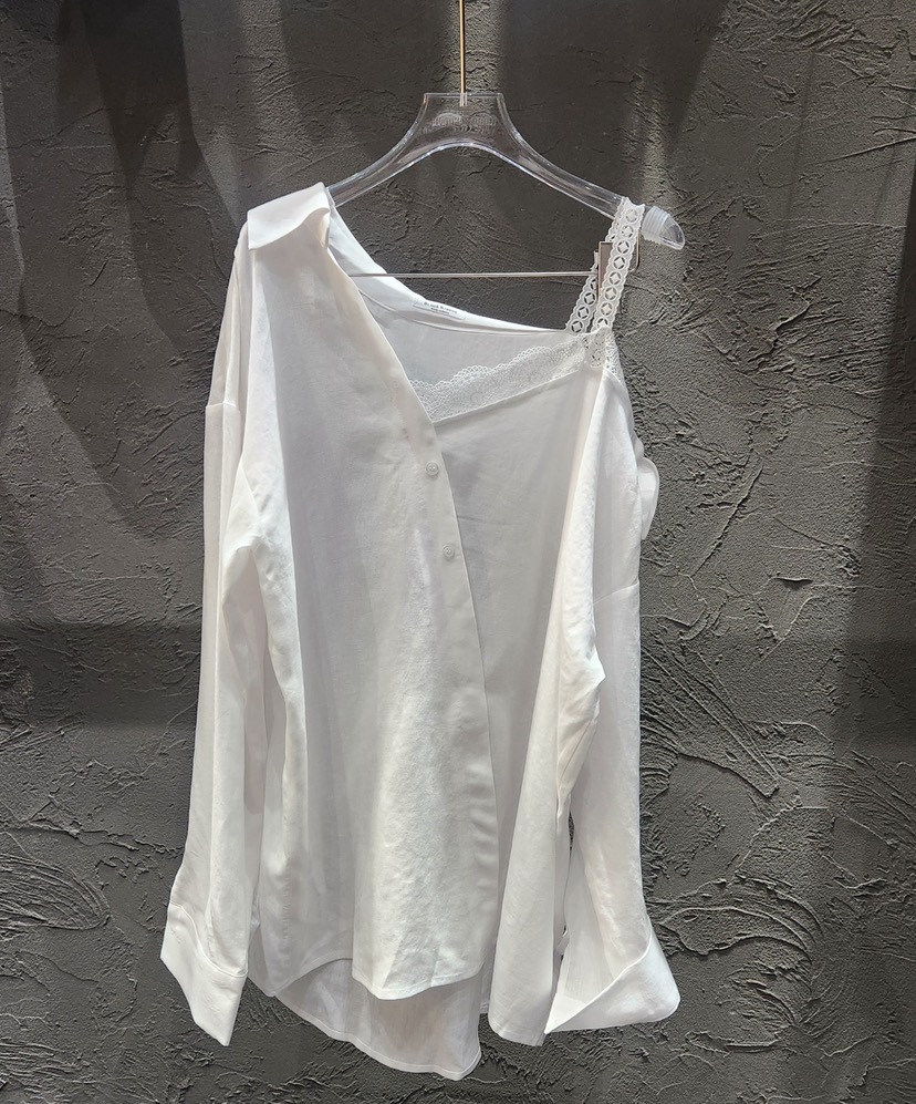 BLACK RIBBON-A韓國代購女裝新品26春夏襯衫蕾絲衫不對稱蕾絲亞麻BLACK RIBBON-A襯衫/蕾絲衫圖色1