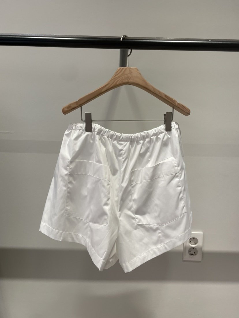 ORMORE韓國直郵實拍女士新款時尚推薦人氣熱賣26春夏短褲ORMORE短褲