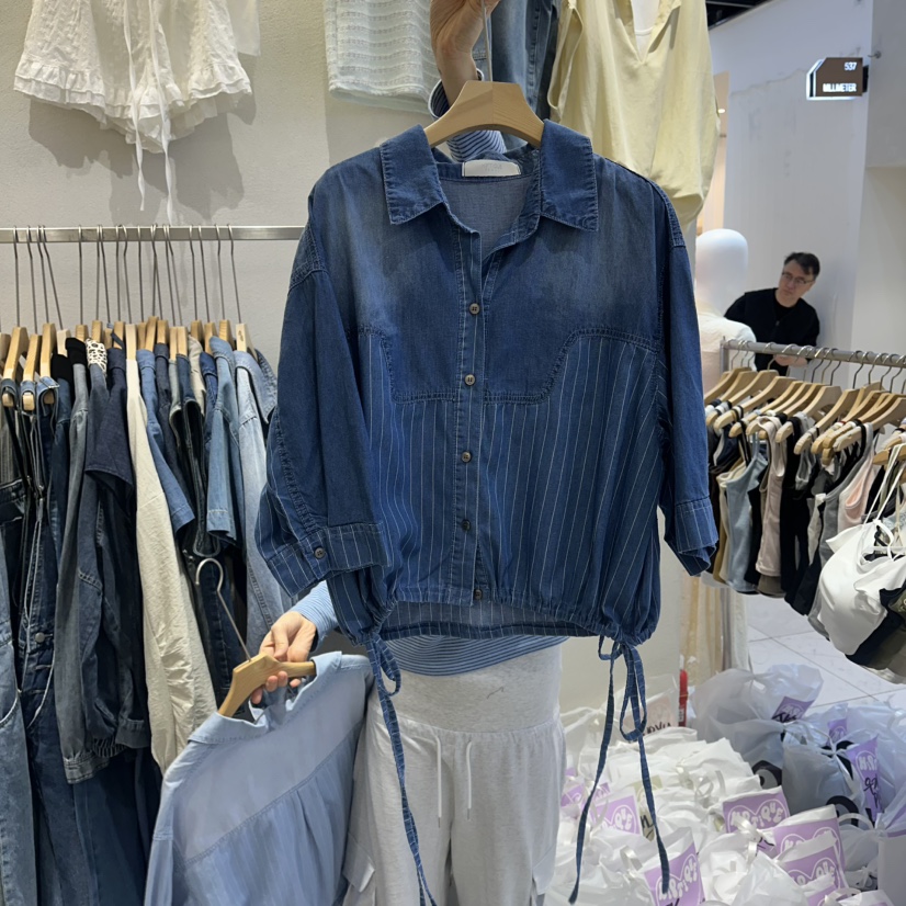 HIPTIQUE韓國直郵實拍女士新款26春夏推薦休閑襯衫蕾絲衫HIPTIQUE襯衫/蕾絲衫圖色2