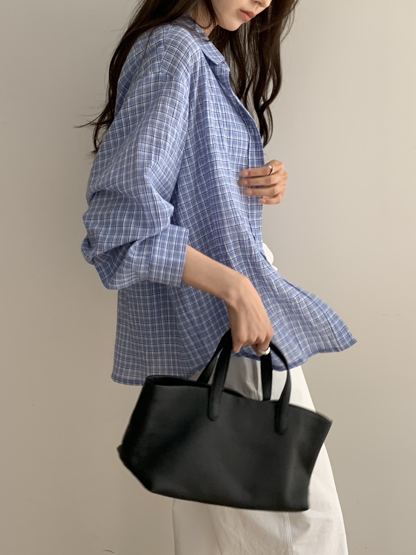 NOTICE韓國東大門直郵女裝新款26春夏職業襯衫蕾絲衫格紋NOTICE襯衫/蕾絲衫