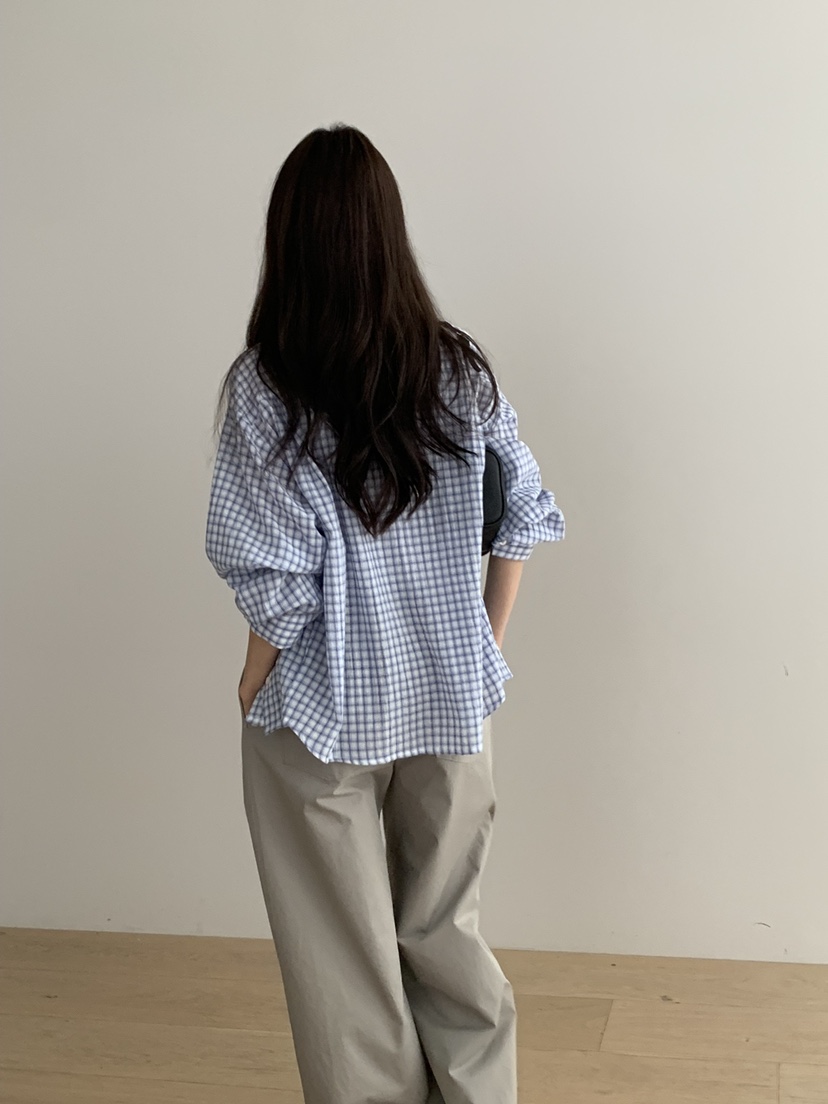 NOTICE韓國東大門直郵女裝新款26春夏職業襯衫蕾絲衫格紋NOTICE襯衫/蕾絲衫