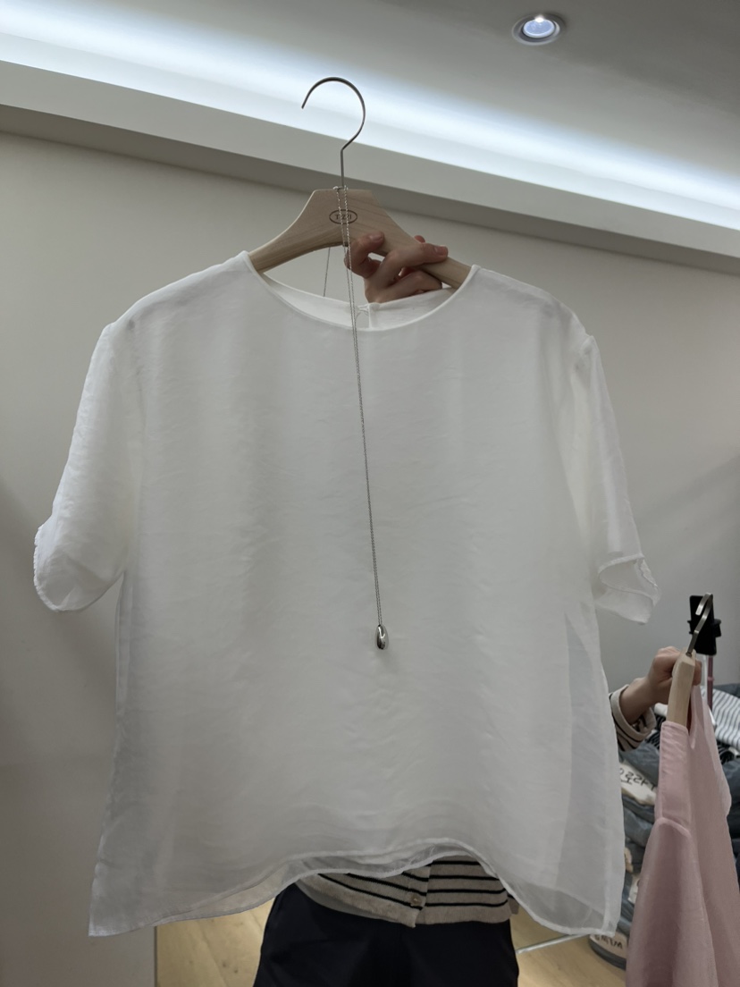 TIZZI韓國東大門直郵女士新款職業時尚26春夏休閑襯衫蕾絲衫TIZZI襯衫/蕾絲衫圖色4